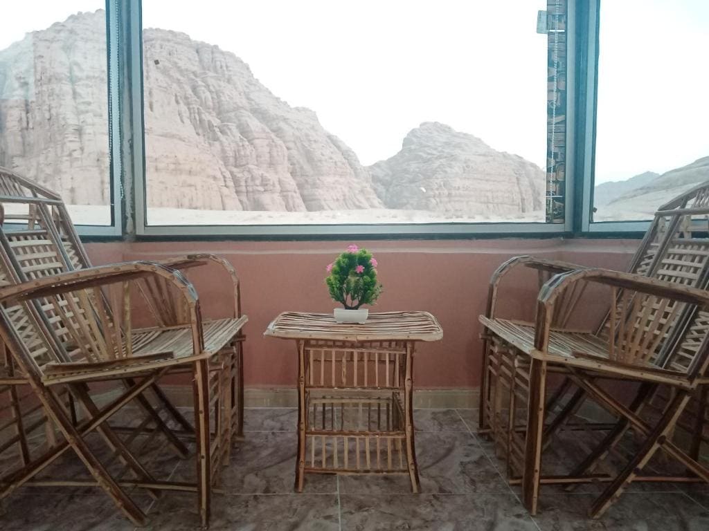 Superior Double or Twin Room with Garden View room - Image 2