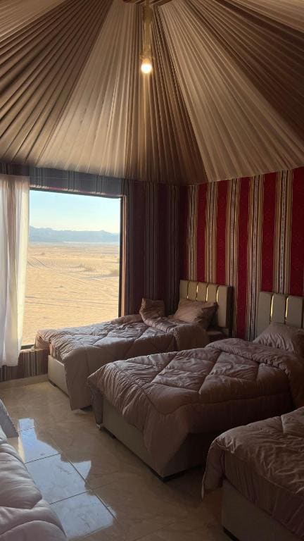 Triple Room with Private Bathroom room - Image 3