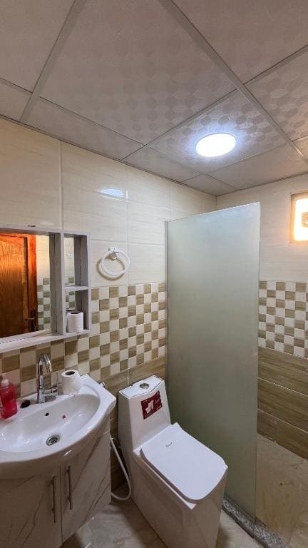Triple Room with Private Bathroom room - Image 1