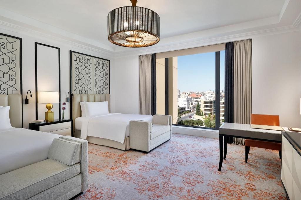 Grand Deluxe, Guest room, 2 Double, City view room - Image 2