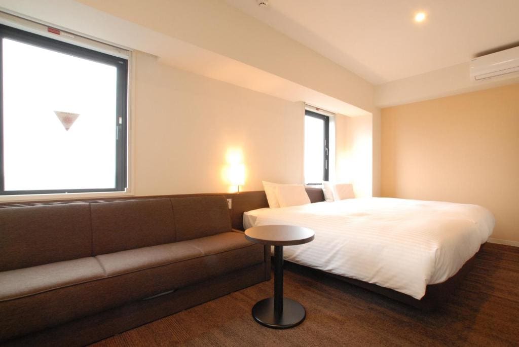 Deluxe Twin Room - Non-Smoking room - Image 1