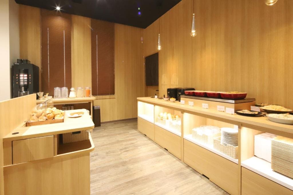 No-Room-Cleaning-Service - Superior Double Room - Non-Smoking room - Image 2