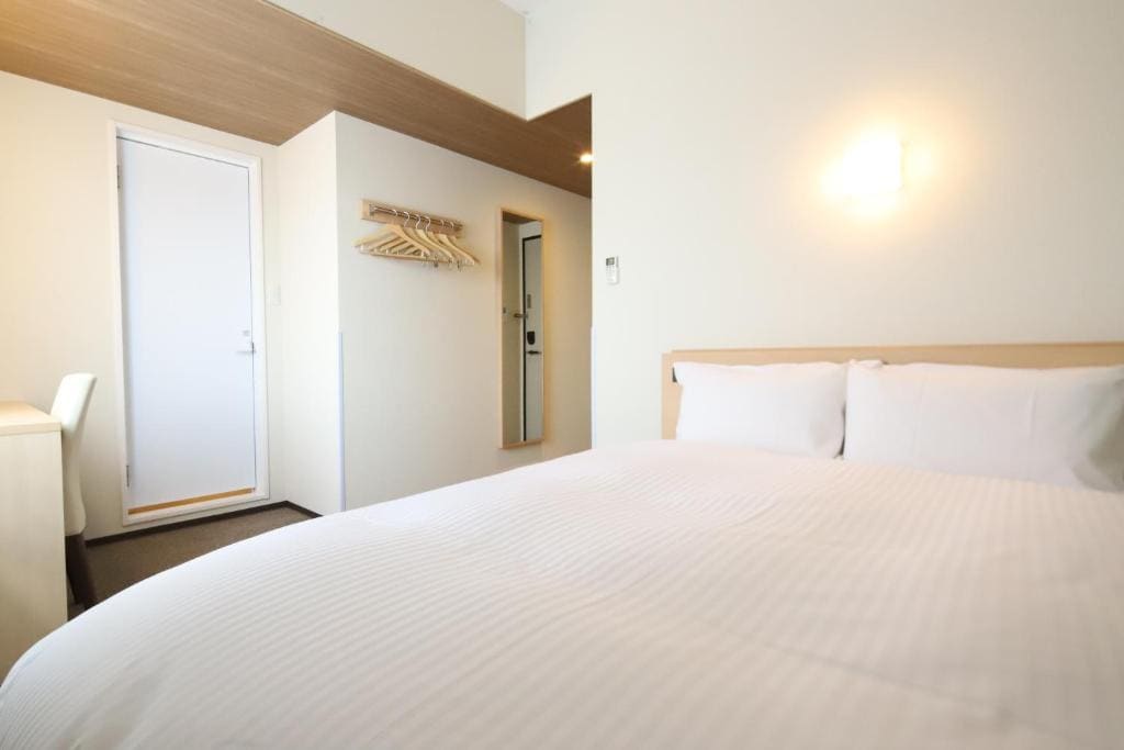 Deluxe Double Room - Non-Smoking room - Image 1