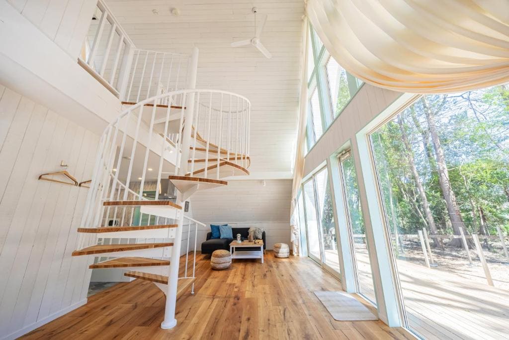 King Suite with Balcony room - Image 3