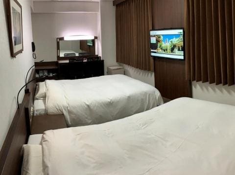 Single Room with Additional Amenities - Non-Smoking room - Image 3