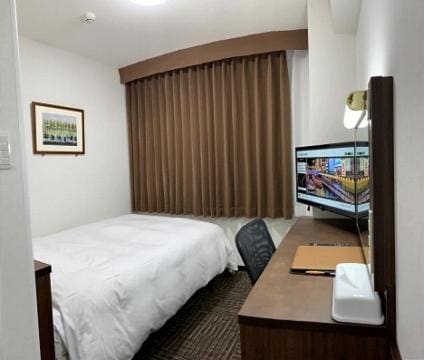 Single Room with Additional Amenities - Non-Smoking room - Image 1