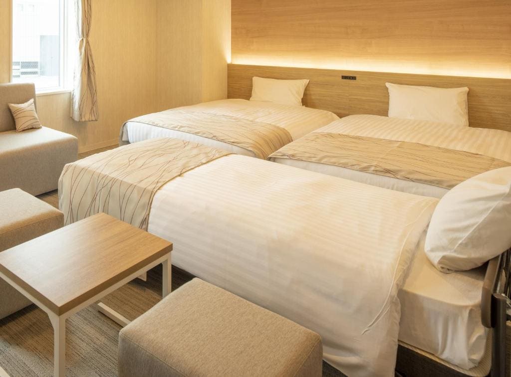 Deluxe Triple Room room - Image 1