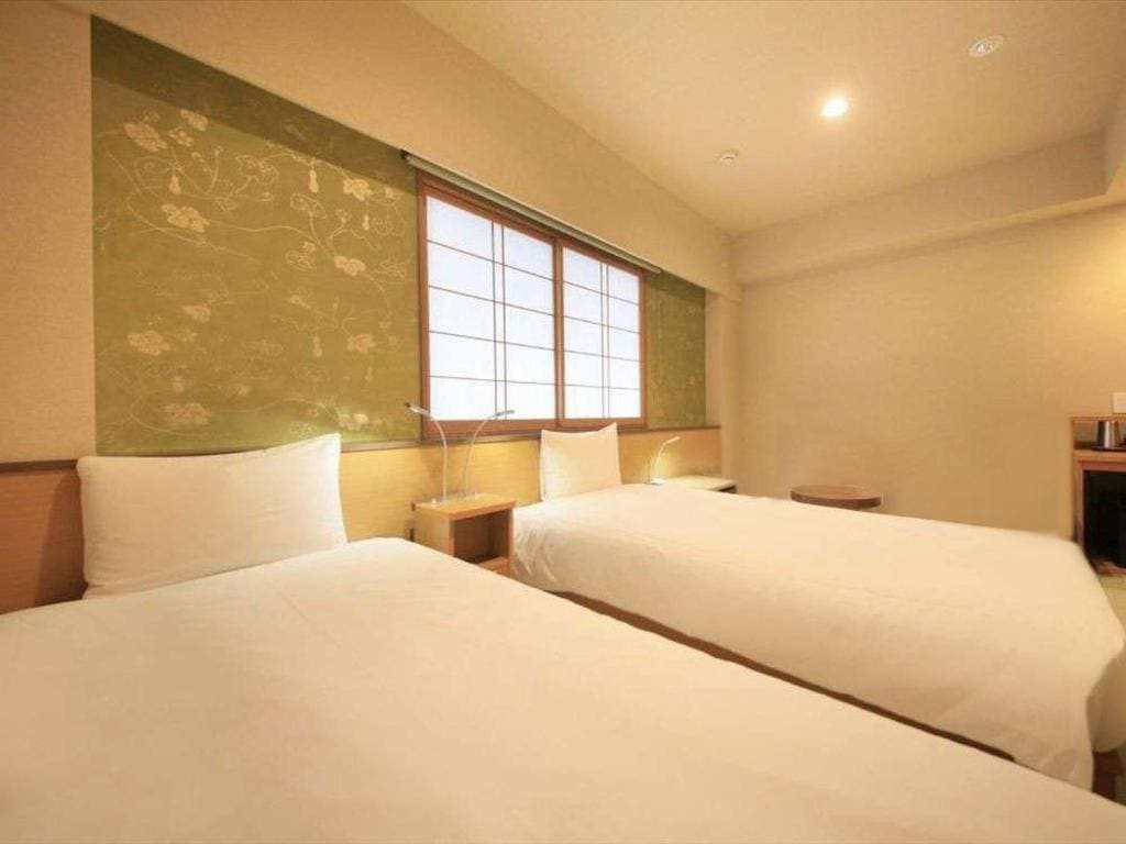 Standard Family Room - Non SMoking room - Image 3