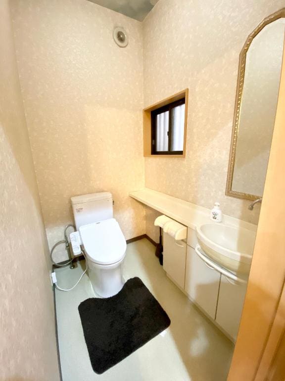 Bed in 4-Bed Male Dormitory Room room - Image 2