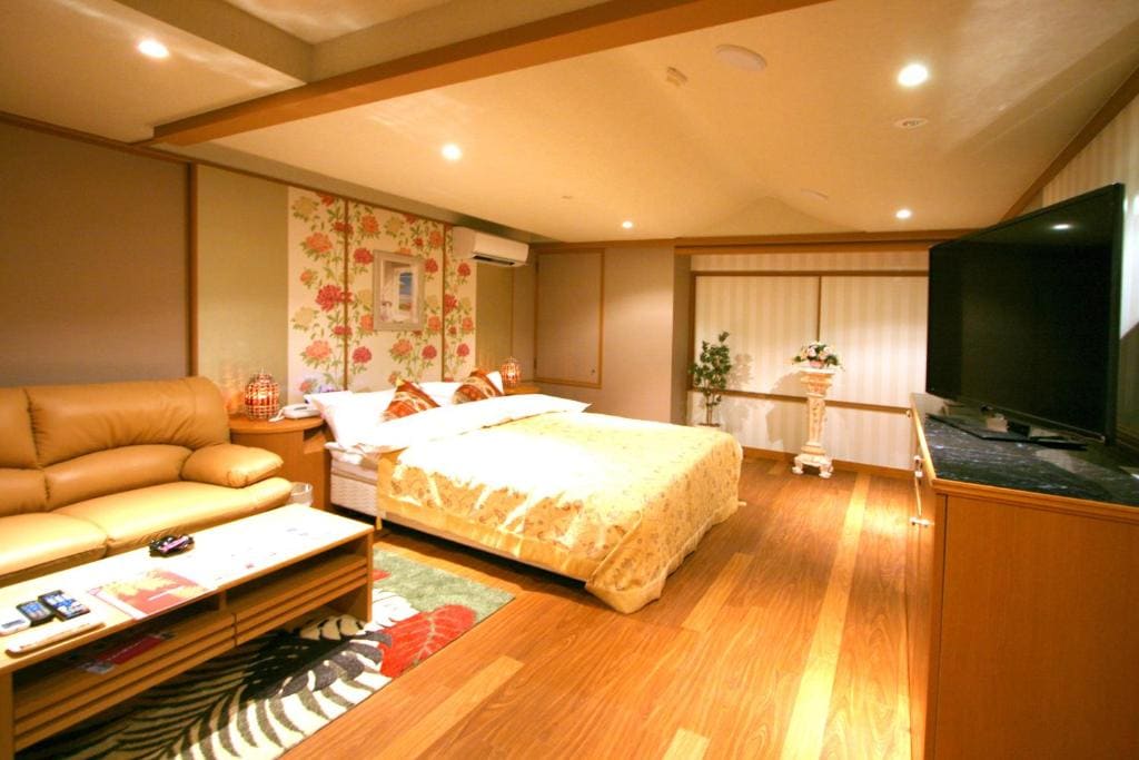 Superior Double Room room - Image 2