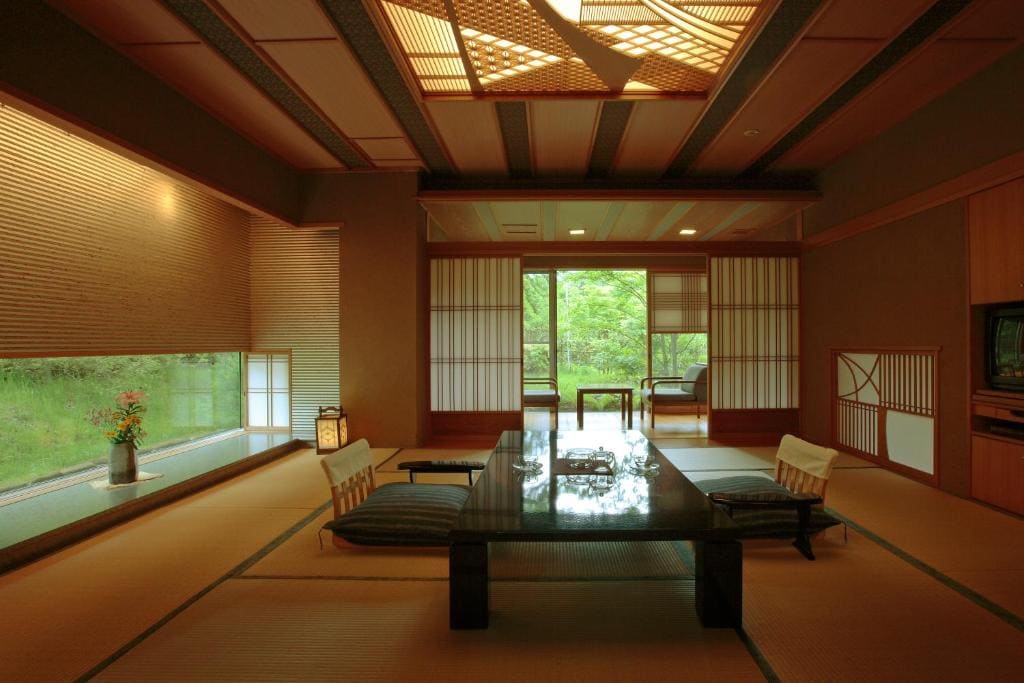 Japanese-Style Suite with Open-Air Bath room - Image 3