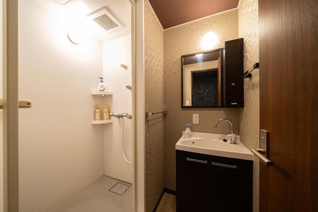 Deluxe Family Suite room - Image 2
