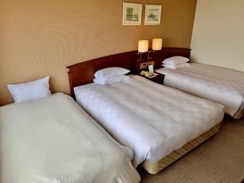 Triple Room - Non-Smoking room - Image 1