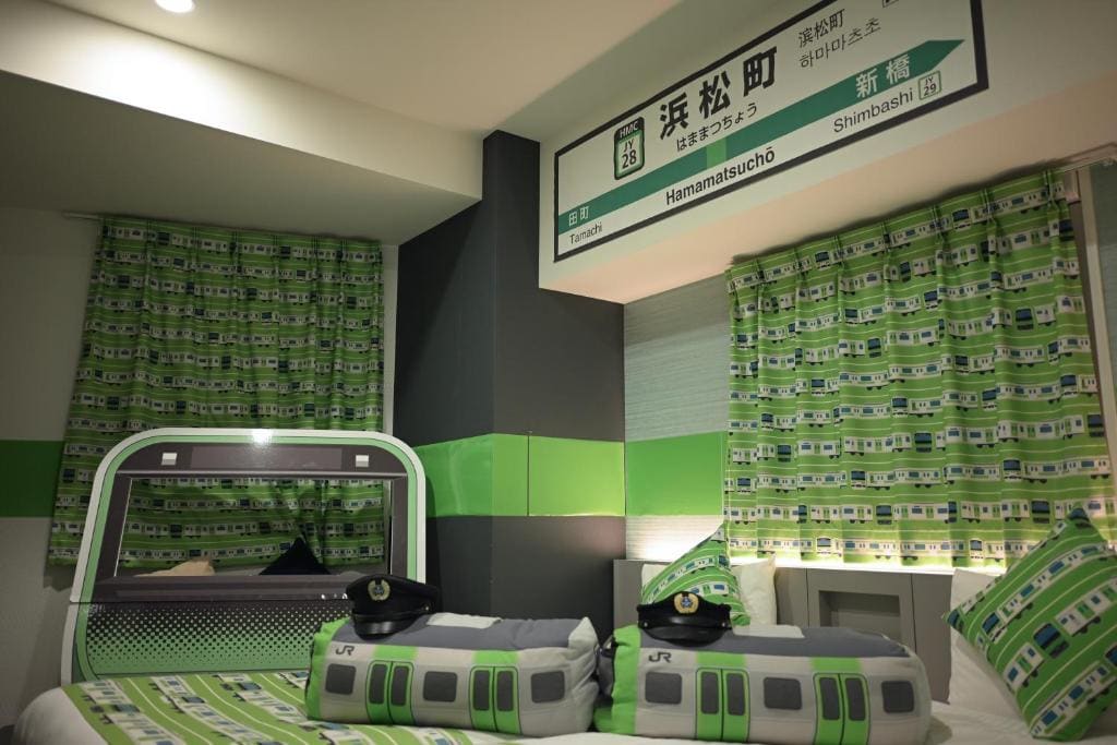 Concept Room - Yamanote Line room - Image 1