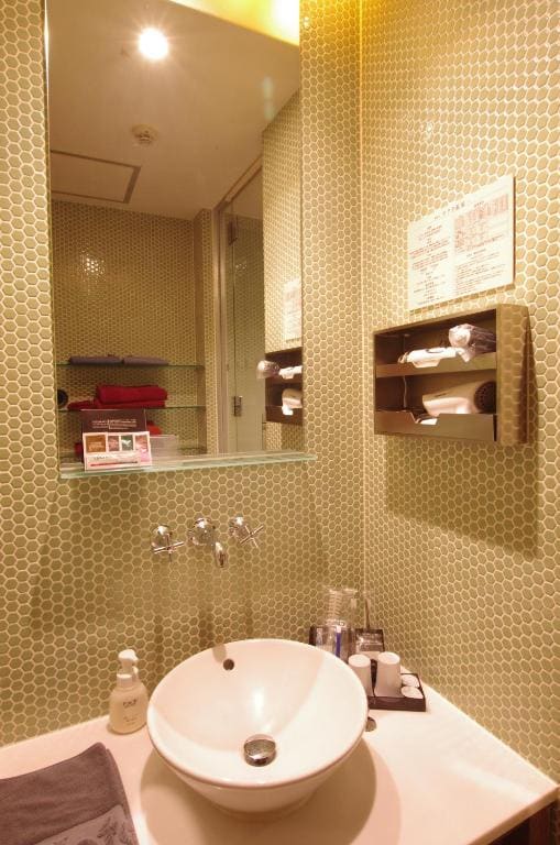 Double Room - Non-Smoking - 15:00 Check in room - Image 2