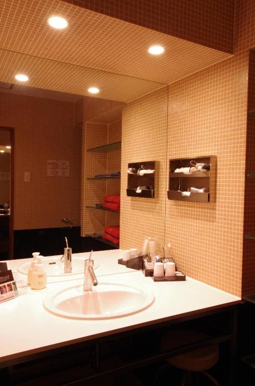 Premium Double Room - Non Smoking - 15:00 Check in room - Image 1
