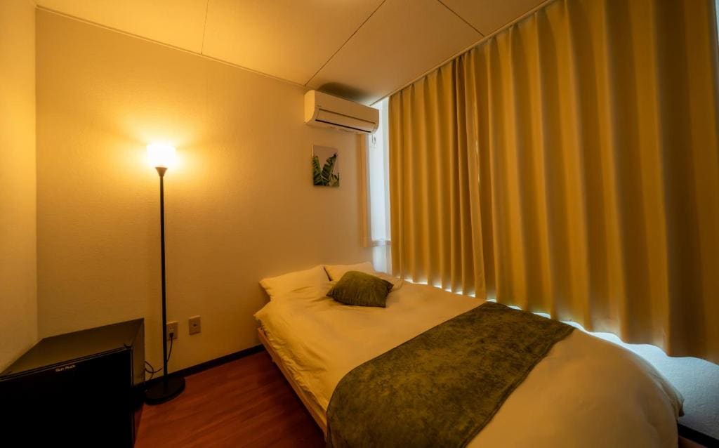 Classic Triple Room room - Image 3