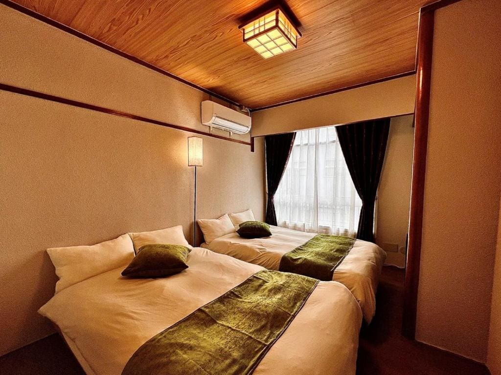 Economy Twin Room room - Image 3
