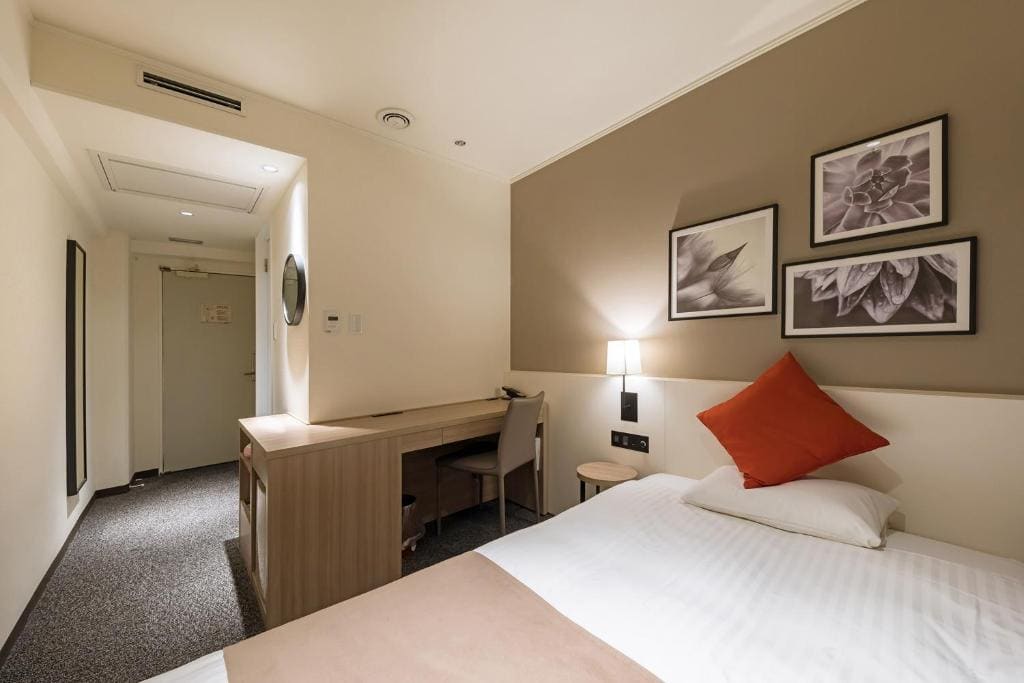 Family Room room - Image 1