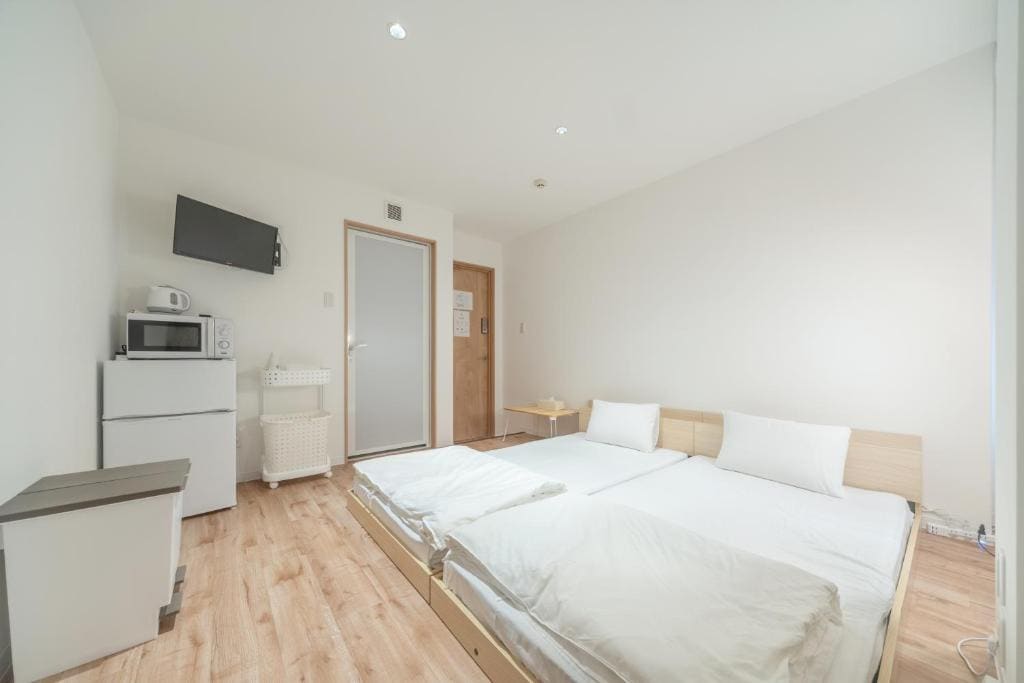 Standard Twin Room room - Image 1