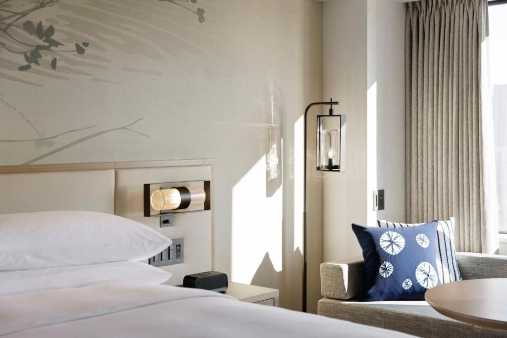 Deluxe King Room room - Image 2