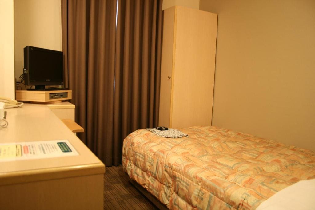 Twin Room - Smoking room - Image 3