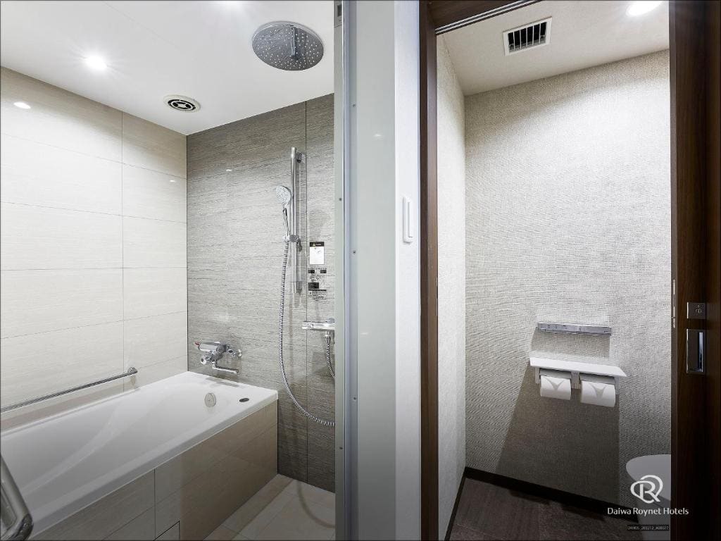 Junior Suite - Non-Smoking room - Image 3