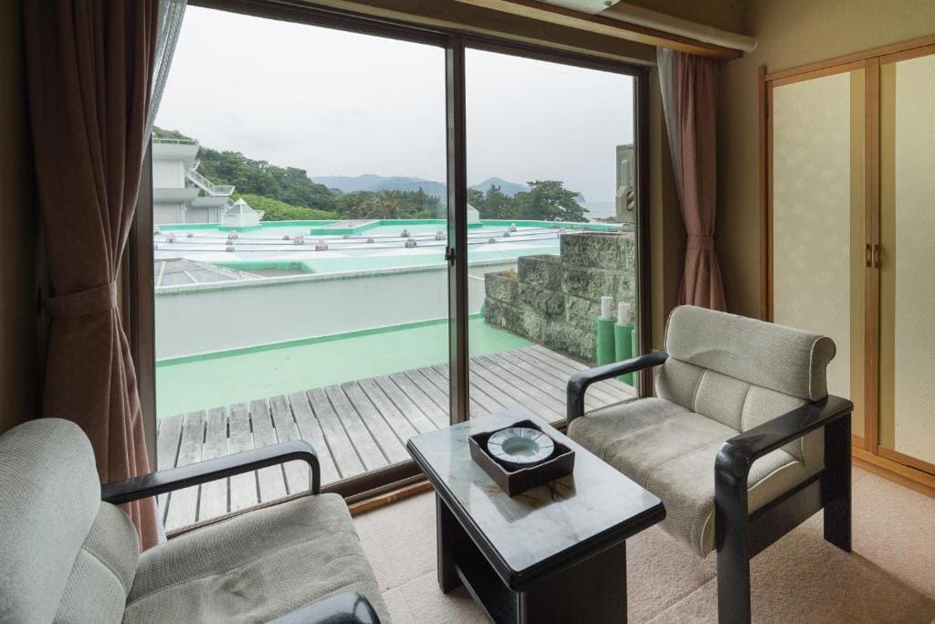 Japanese-Style Room room - Image 2