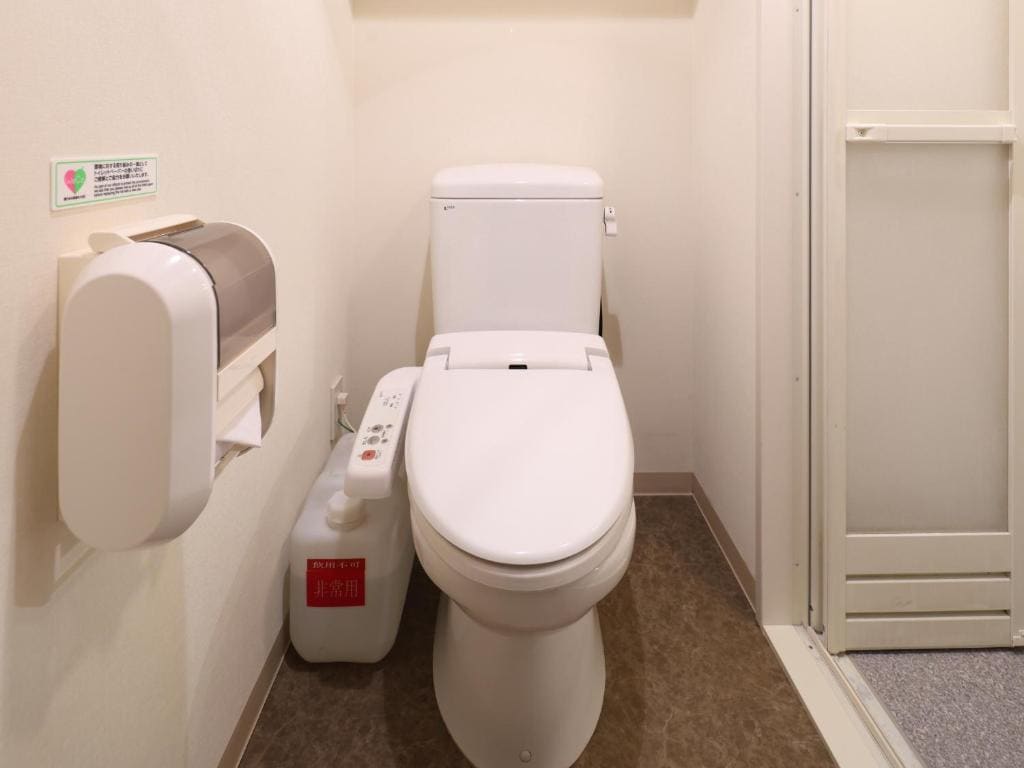 Double Room - Non-Smoking room - Image 3