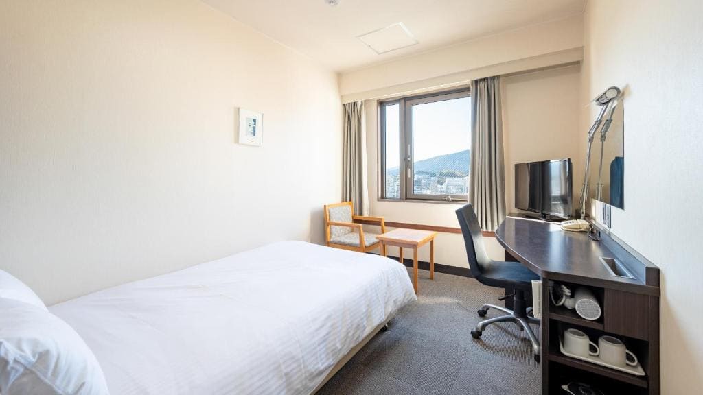 Economy Double Room room - Image 2