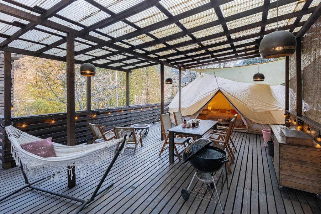 SITE - D with Jacuzzi room - Image 2