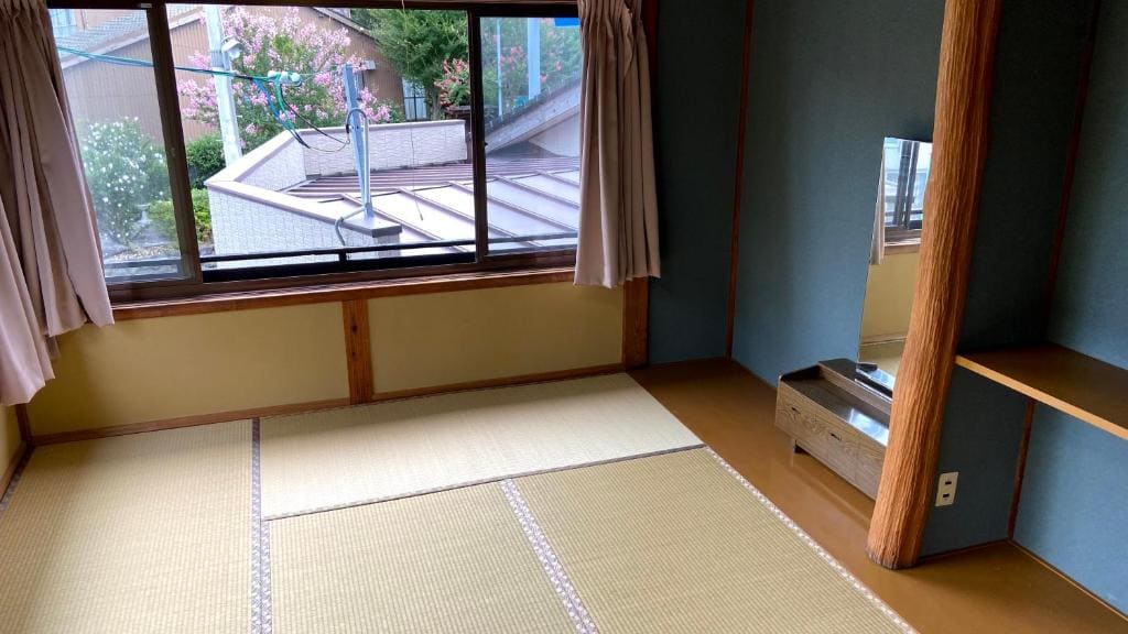 Economy Twin Room room - Image 3