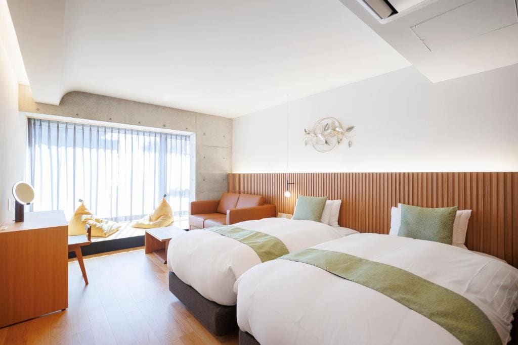 Family Twin Room room - Image 3