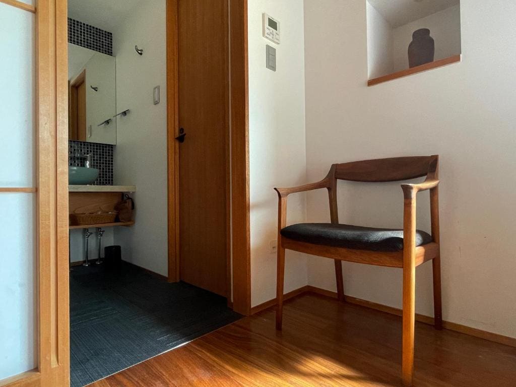 Small Twin Room room - Image 1