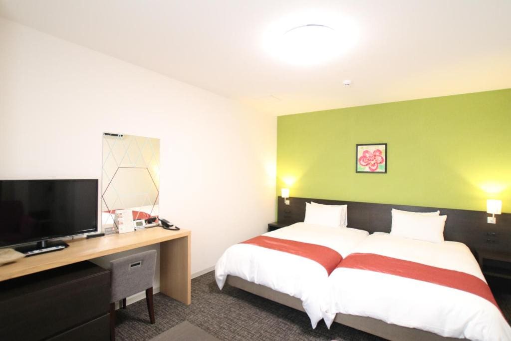 Superior Twin Room room - Image 1