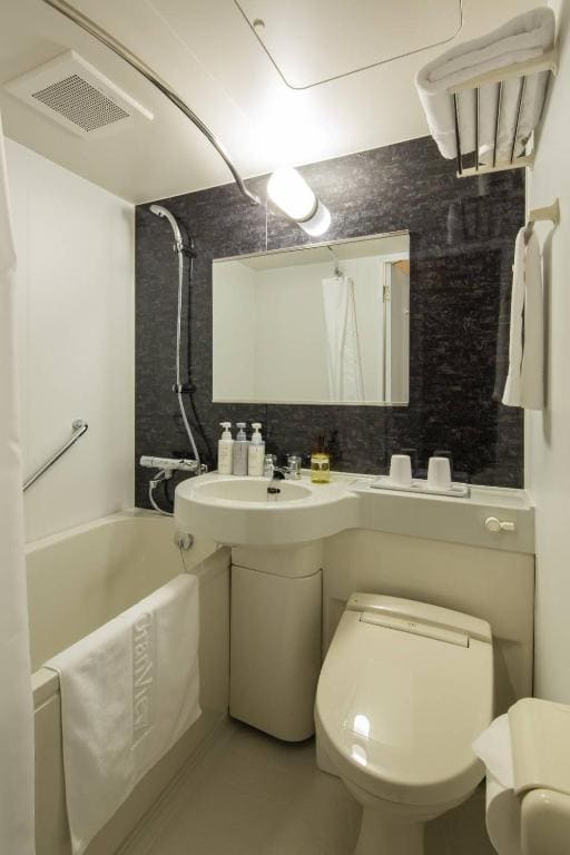 Semi Double Room - Non-Smoking room - Image 3