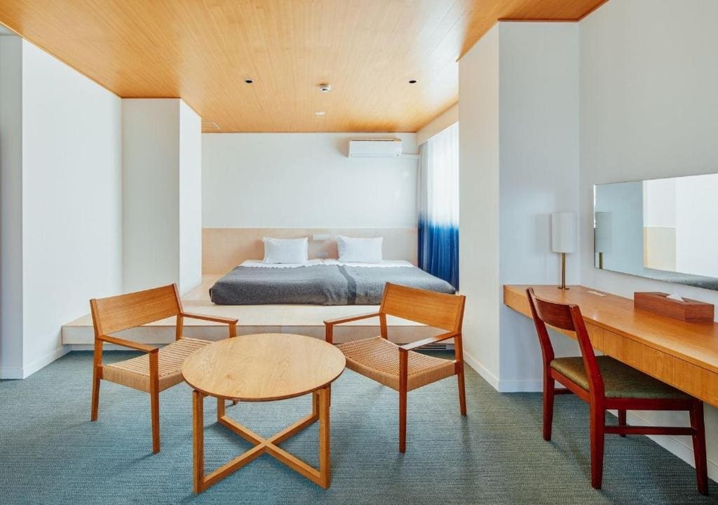 Double Room with Private Bathroom room - Image 3