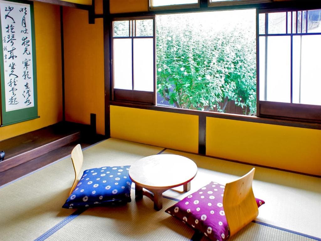 Superior Twin Room room - Image 2