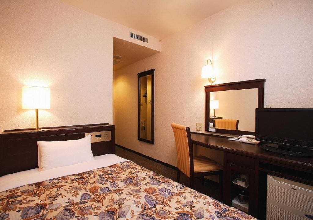 Single Room - Non-Smoking room - Image 3