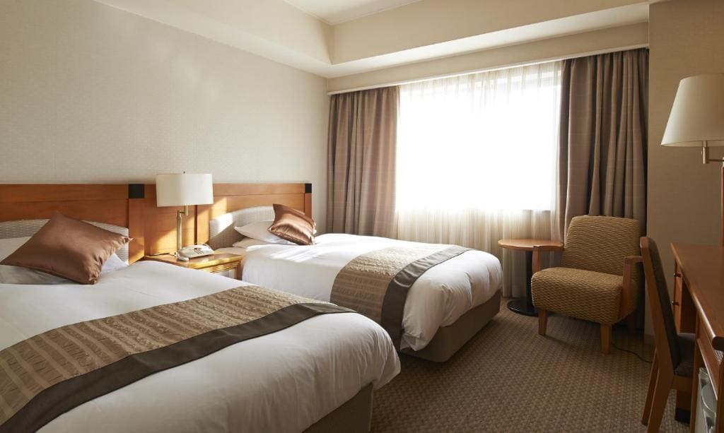 Deluxe Twin Room with Extra Bed - Non-Smoking room - Image 1