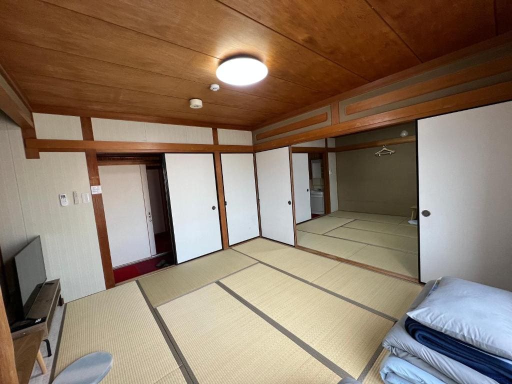 Japanese-Style Room room - Image 3