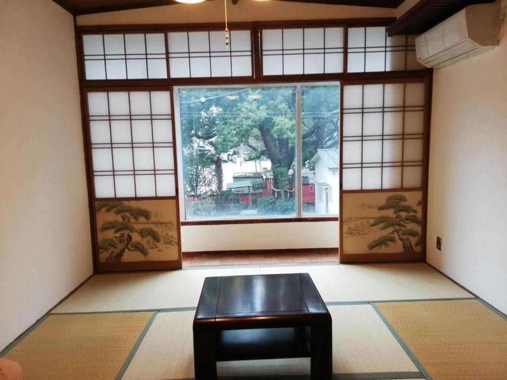 Superior Triple Room room - Image 1