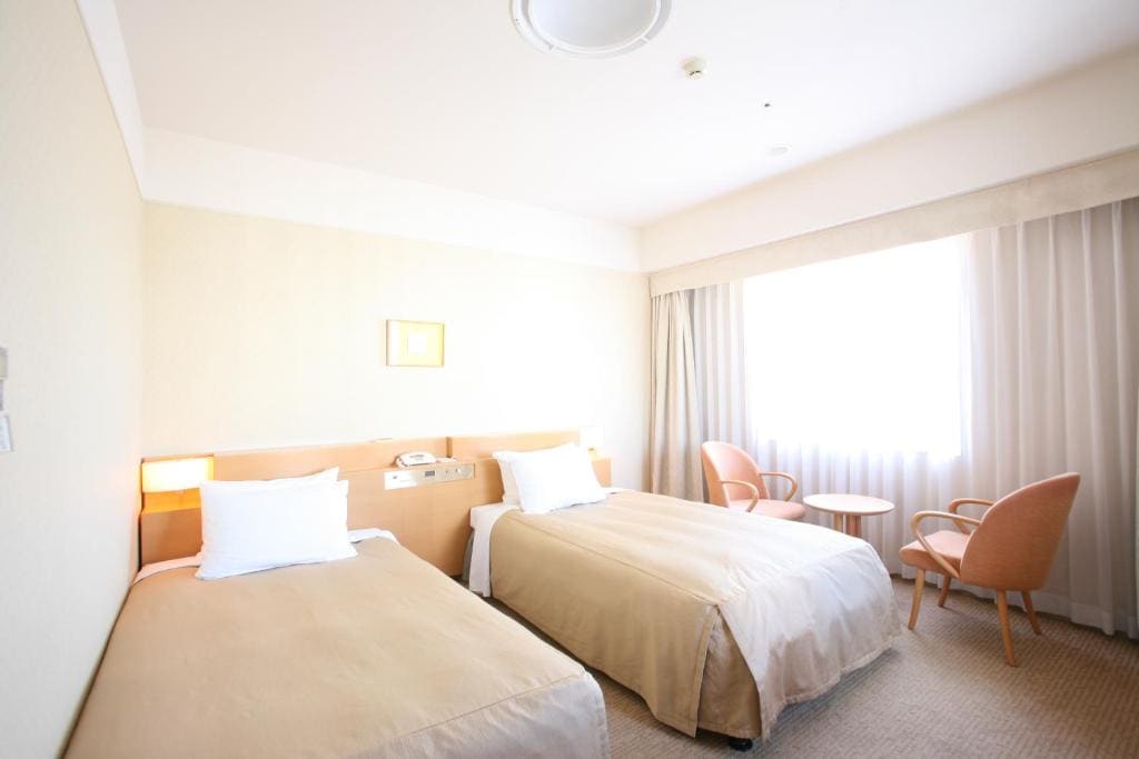 Twin Room - Non-Smoking room - Image 1