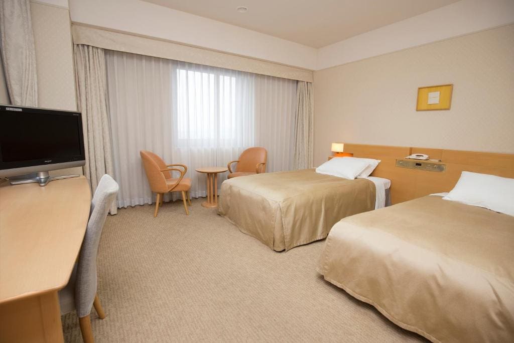 Twin Room - Non-Smoking room - Image 2