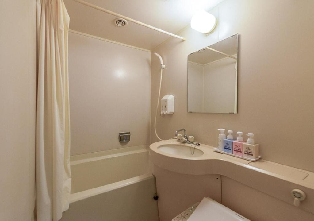 Double Room - Smoking room - Image 3