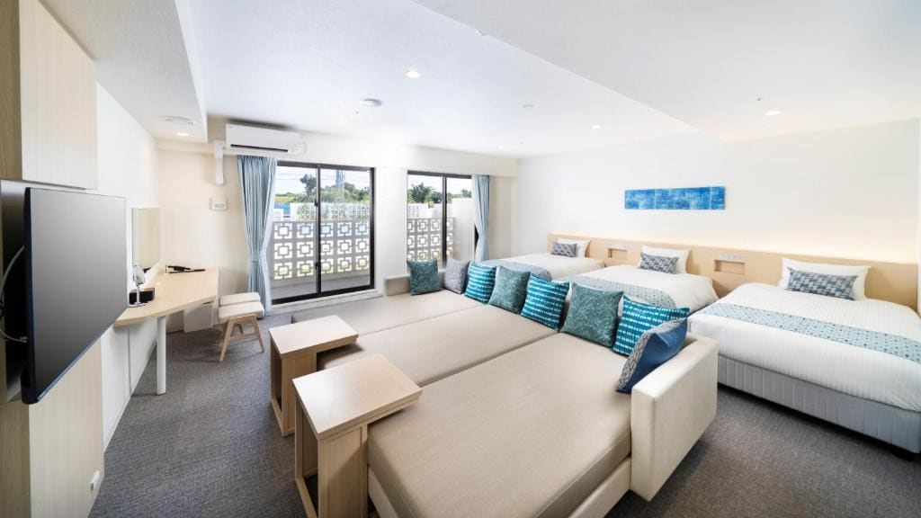 Standard Twin Room room - Image 3
