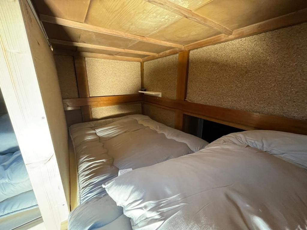 Mixed Dormitory Room room - Image 1