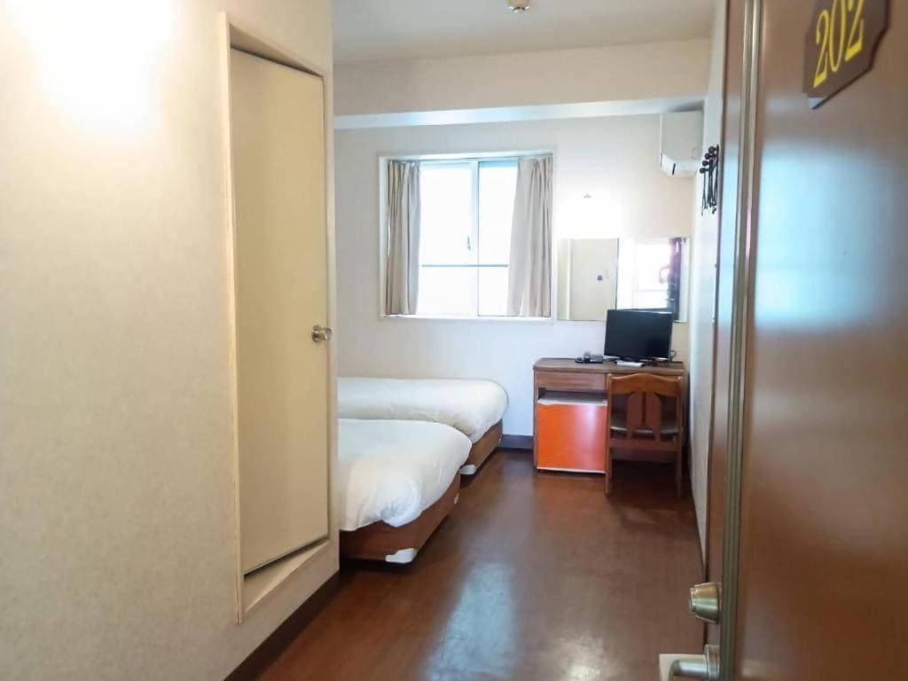 Twin Room room - Image 1