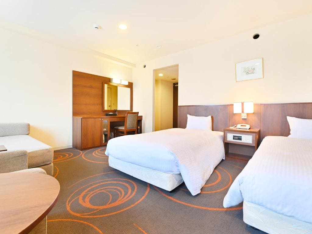 Large Twin Room room - Image 1