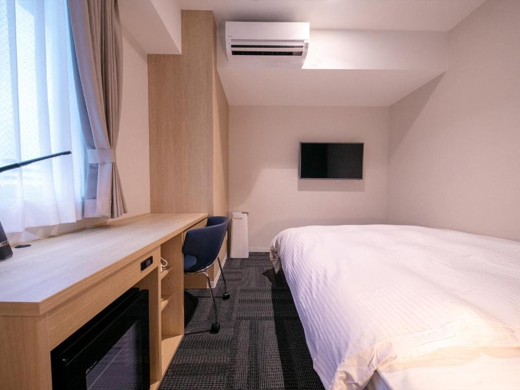 Large Double Room room - Image 2